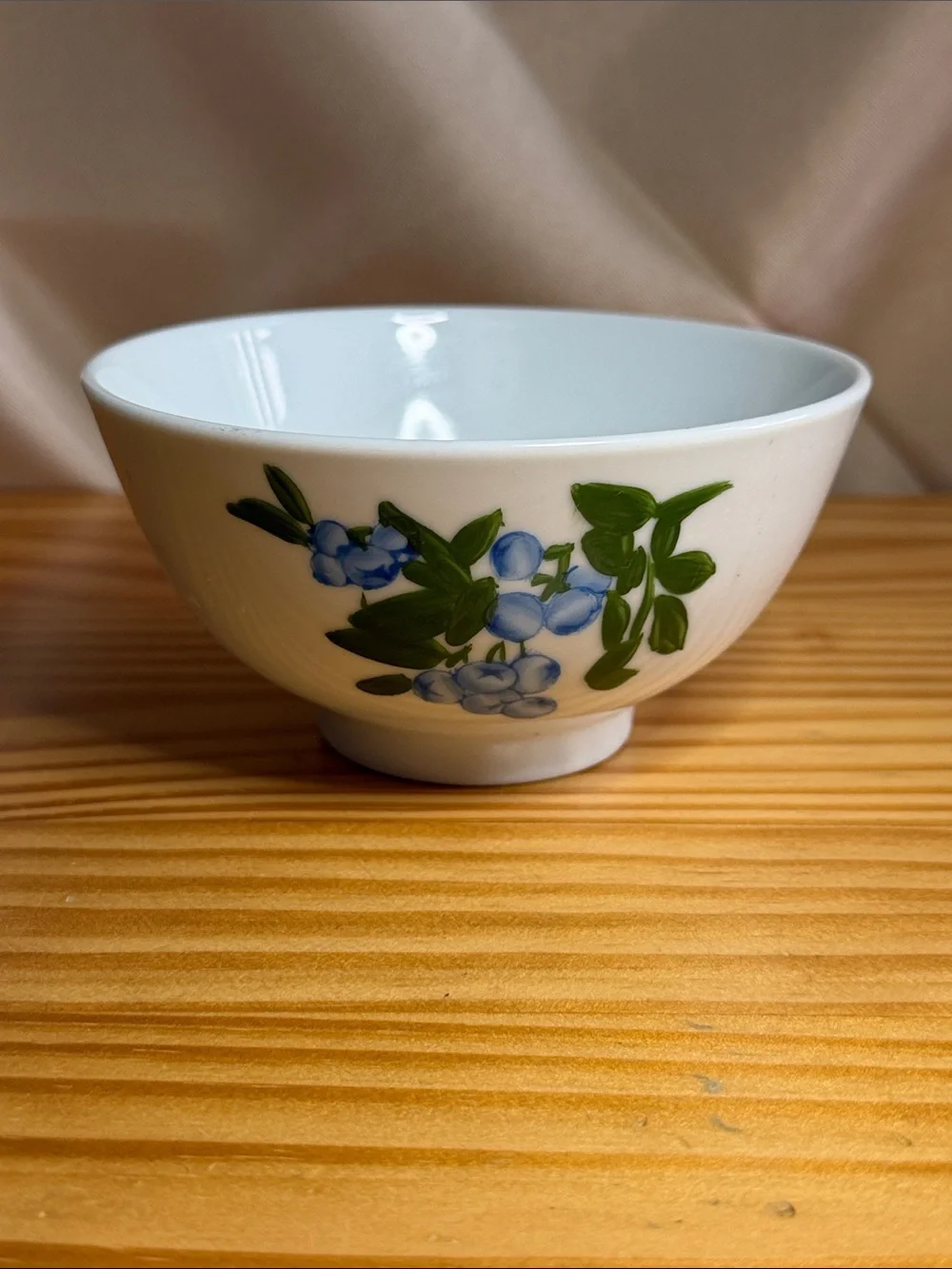 Vintage IDG Porcelain Blueberry Cereal Bowl 5